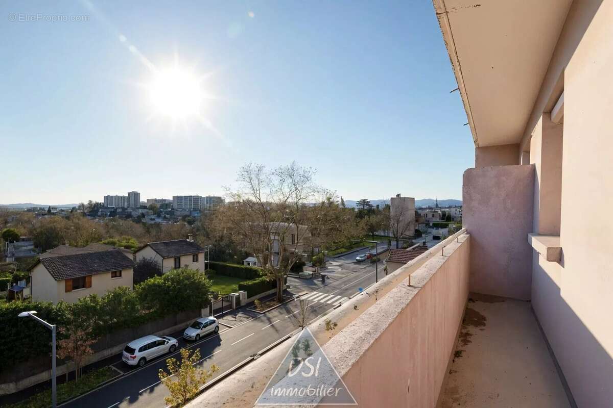 Appartement à CALUIRE-ET-CUIRE