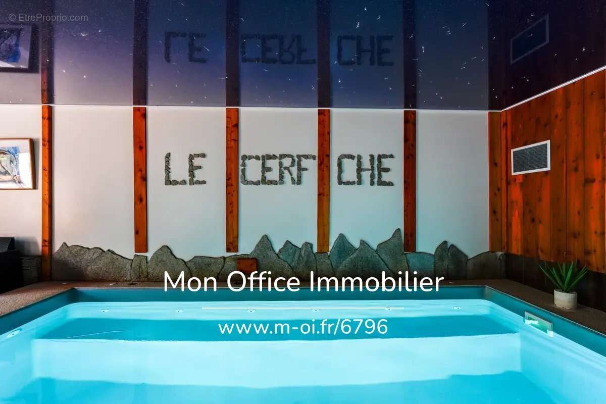 Référence : 6796-MBE. - Chalet Haut de Gamme de 350m² avec piscine et garage XXL - photo 3