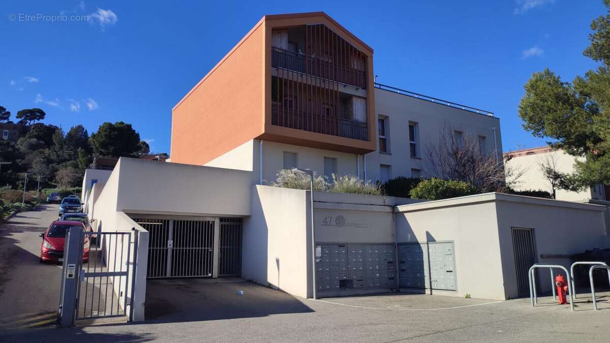 Appartement à MARSEILLE-12E