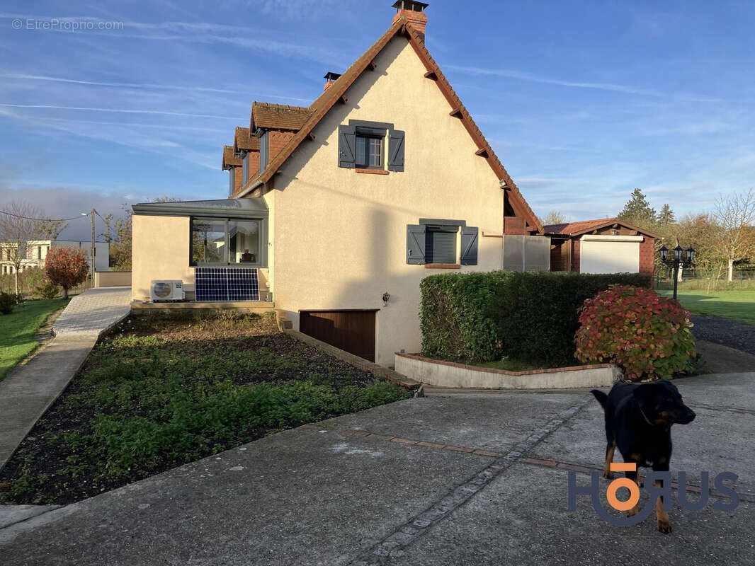 Maison à HOUPPEVILLE