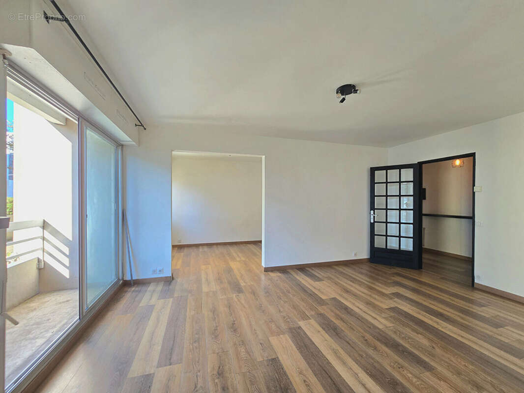 Appartement à REZE
