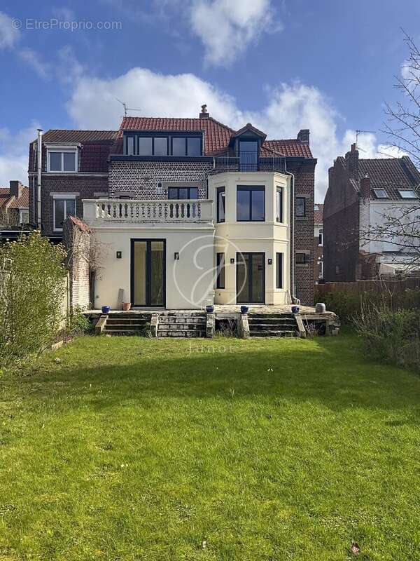 Maison à MARCQ-EN-BAROEUL