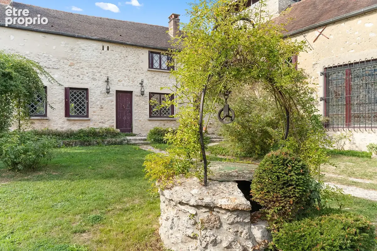 Maison Saulx Marchais 10 pièce(s) 315 m2 - photo 18