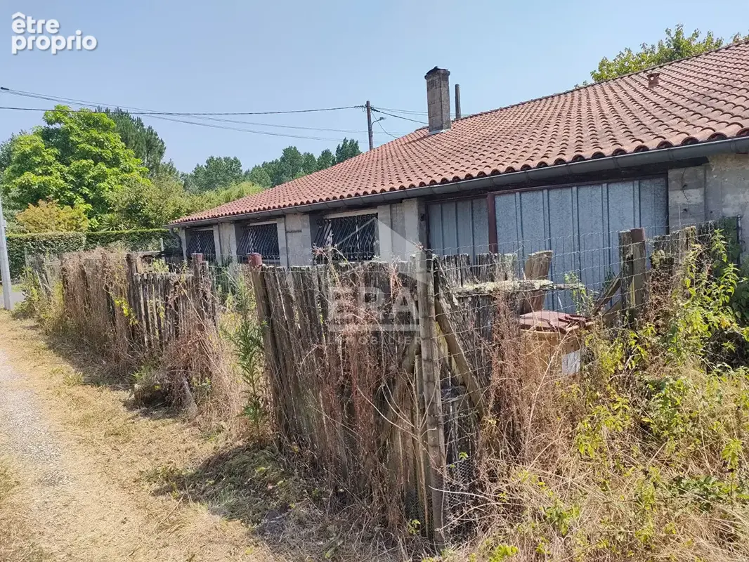 Maison  + grange à vendre à Saugon - travaux à prévoir - photo 17