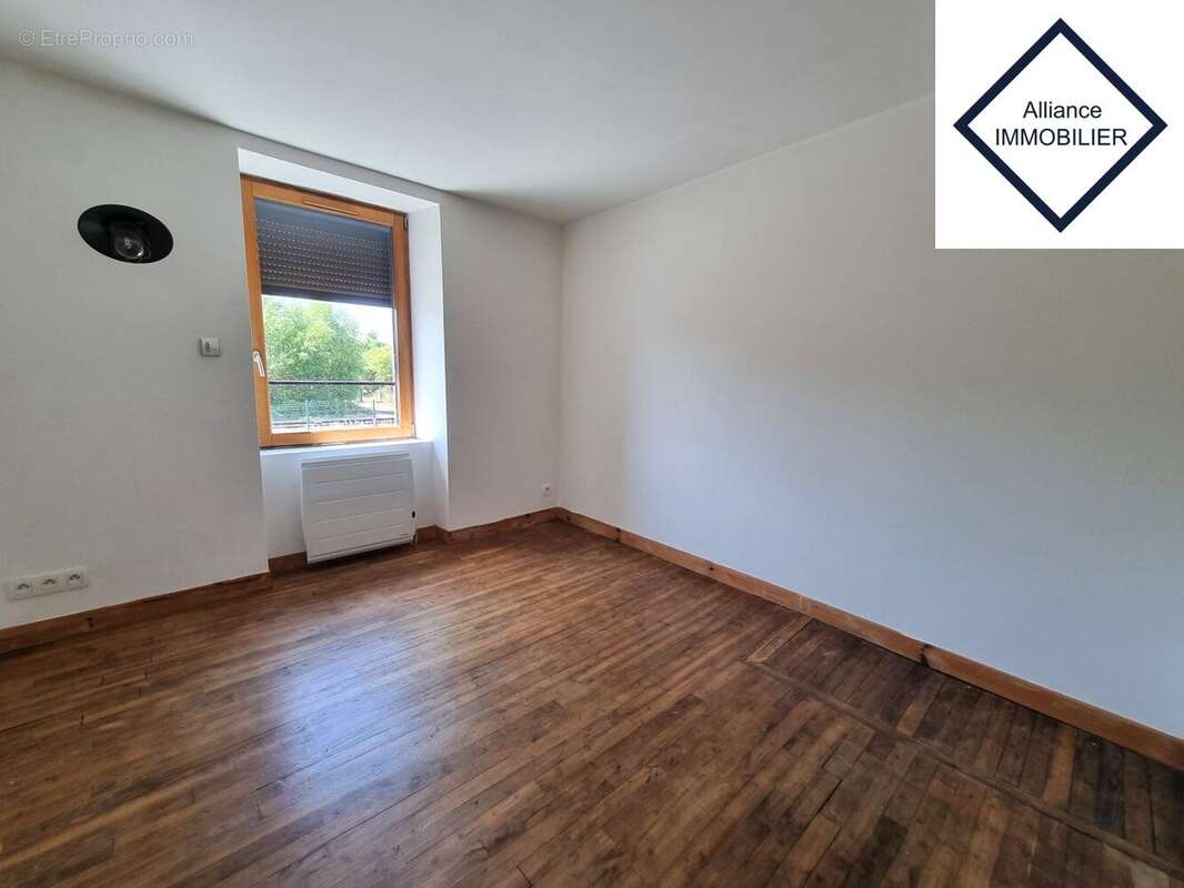 Maison 100 m² à Montauban-De-Bretagne  - photo 8