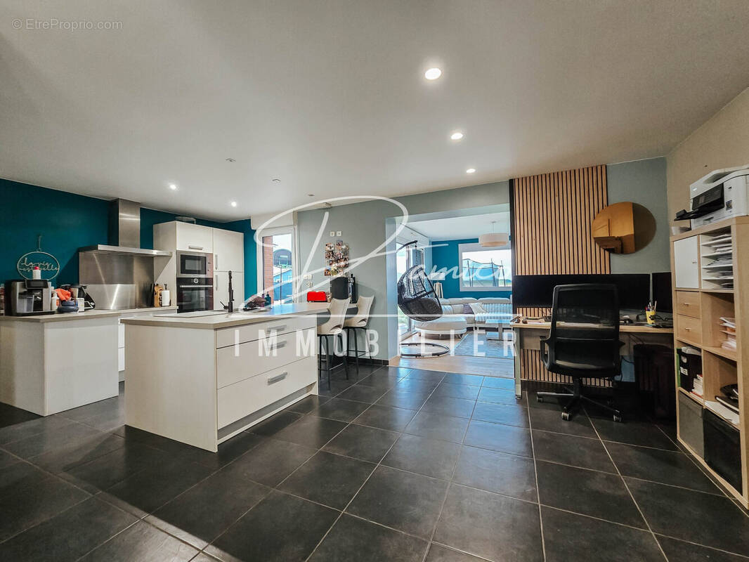 Maison à AVESNES-LE-SEC