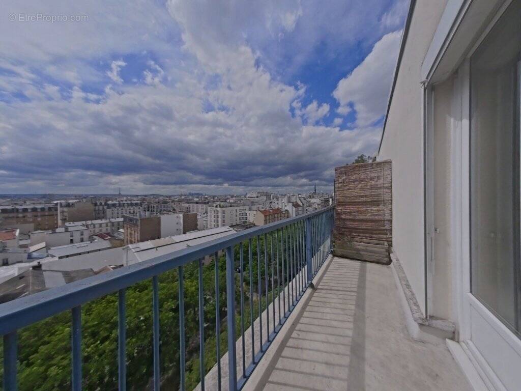 Appartement à PARIS-20E
