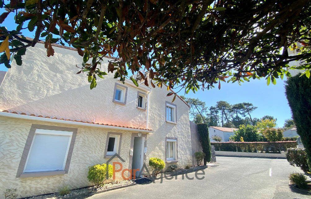 Appartement à SAINT-PALAIS-SUR-MER