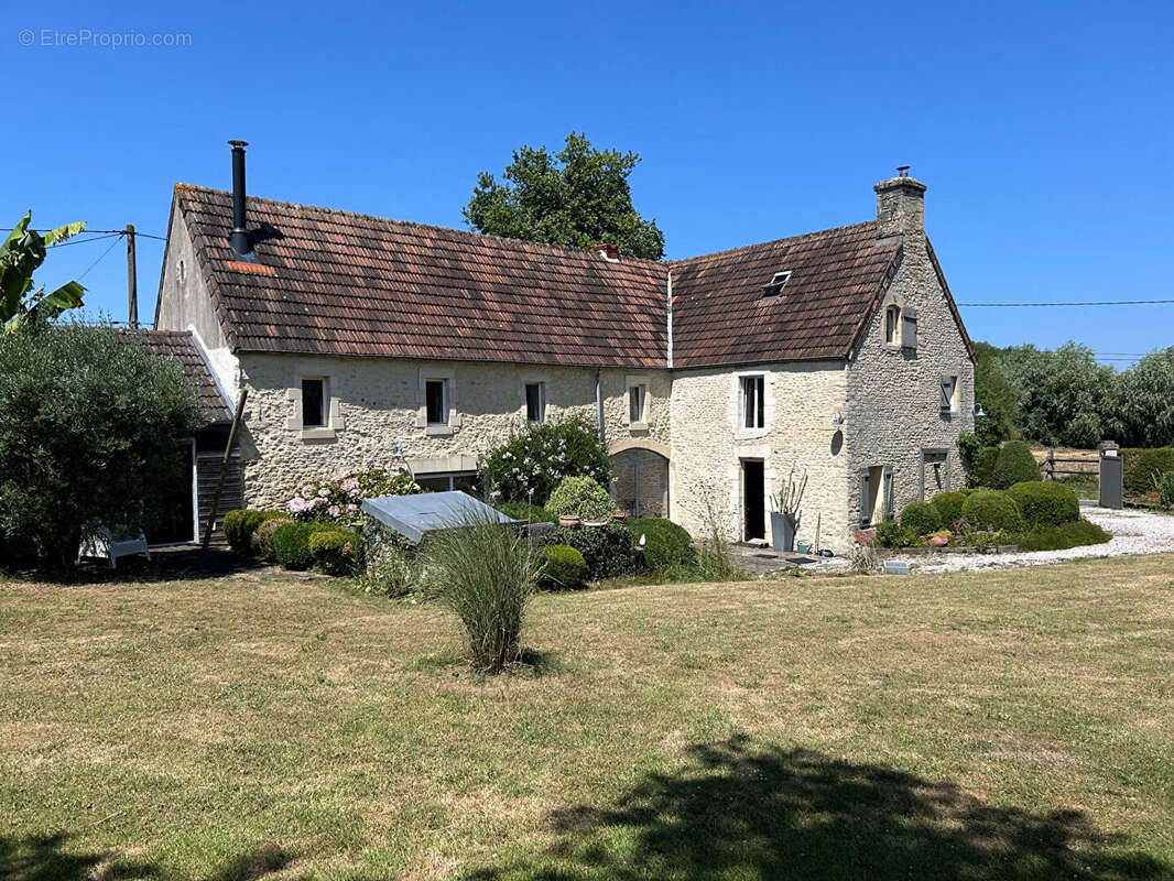 Maison 7 Pièces Esquay Sur Seulles - photo 10