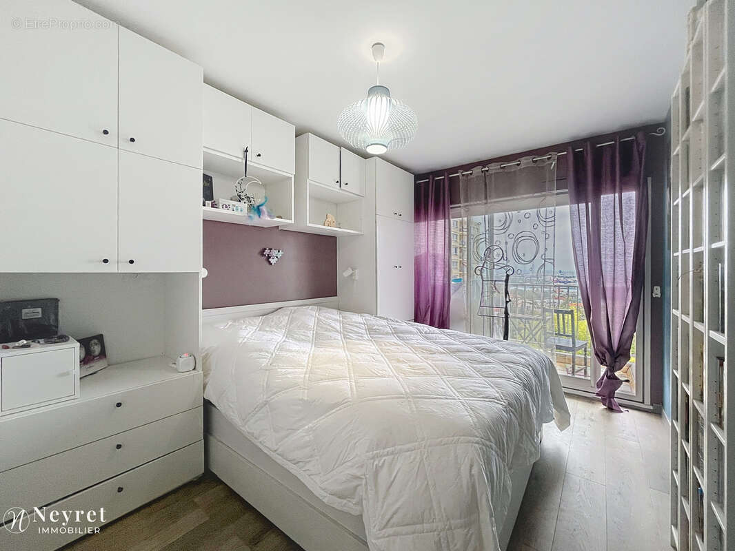 Appartement à OULLINS
