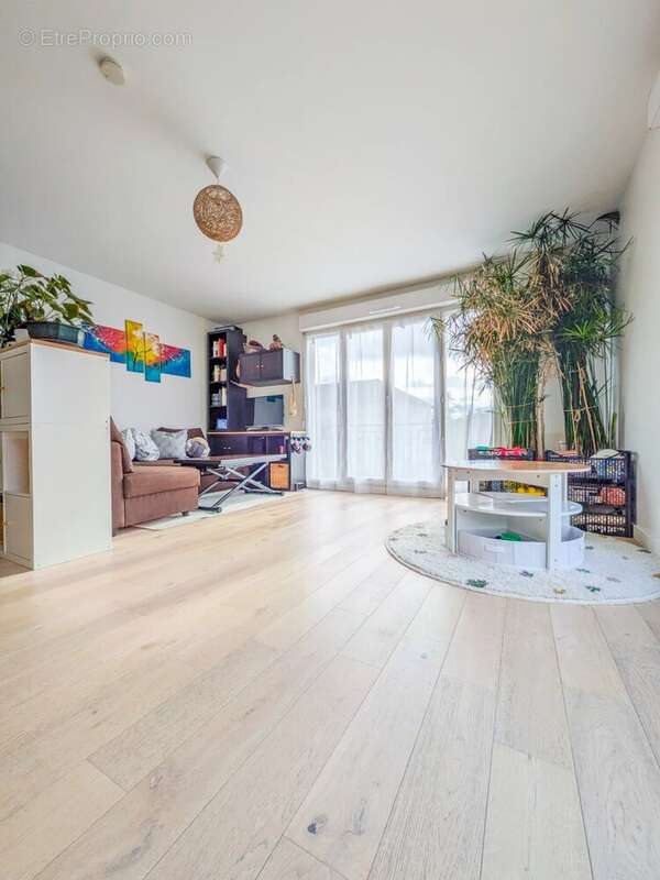 Appartement à ANDILLY