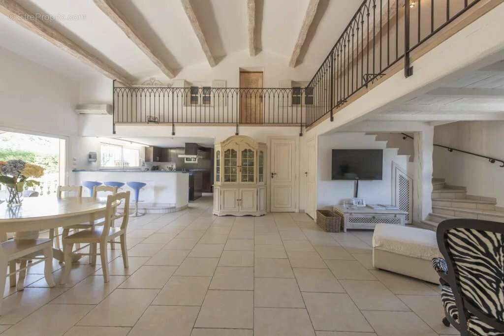 Appartement à SAINT-TROPEZ