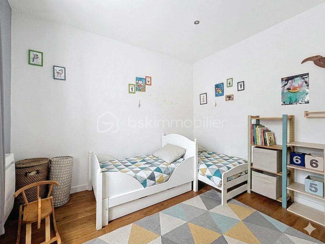 Appartement à RUEIL-MALMAISON