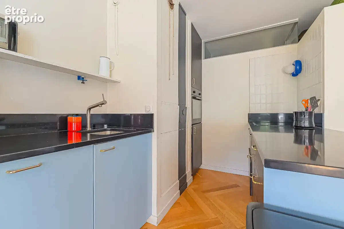 Appartement Paris 2 pièce(s) 56 m2 - BALCON - photo 7