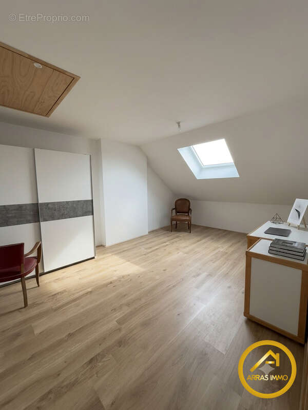 Maison arriere gare - 172m2 - photo 11
