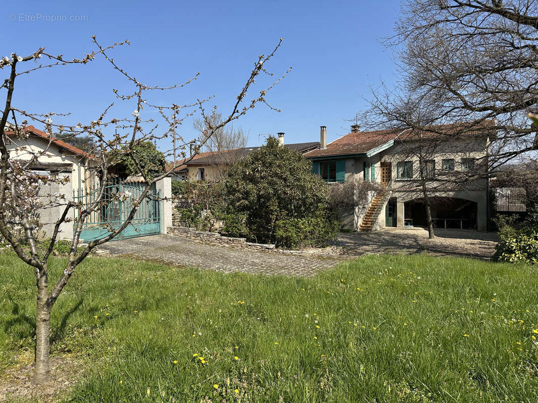 Maison à LOIRE-SUR-RHONE