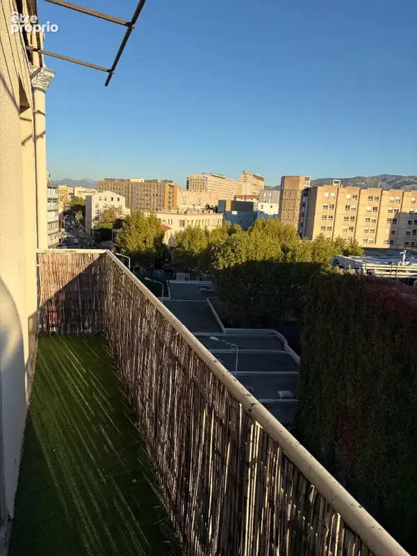 Appartement 3 pièces 56 m2  avec balcon Saint Pierre 13005 MARSEILLE - photo 1