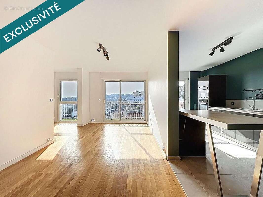 Photo 5 - Appartement à CALUIRE-ET-CUIRE