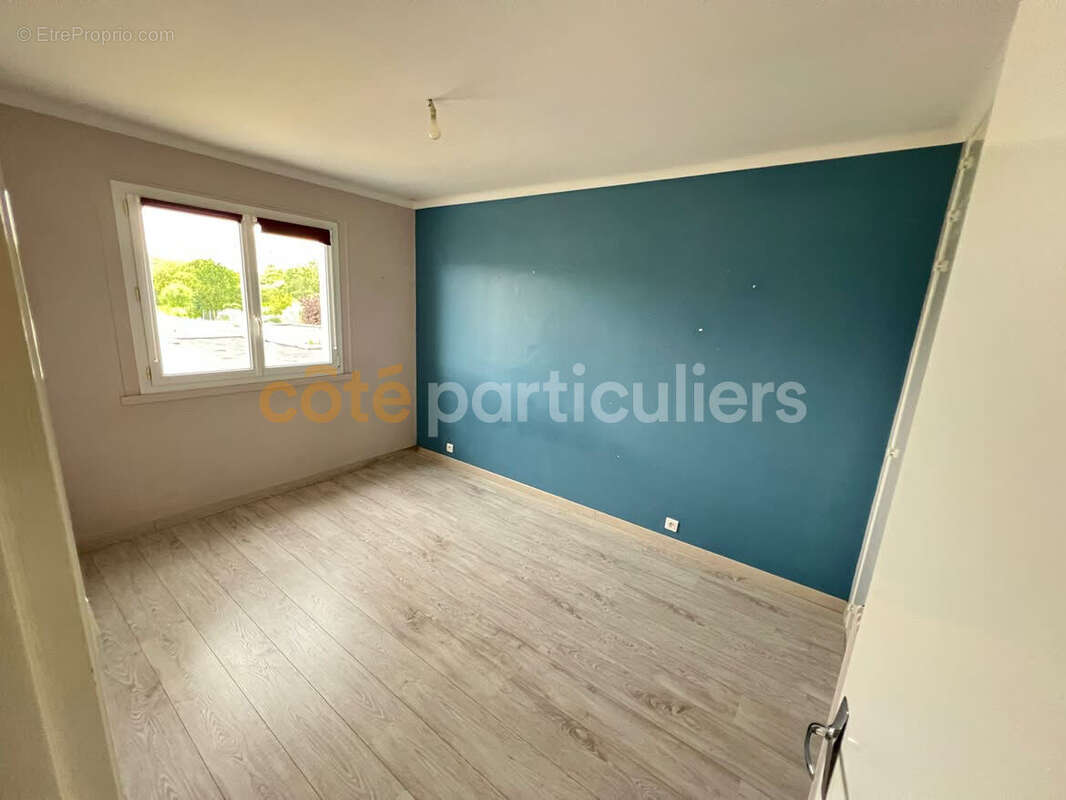 La roche-sur-yon -- centre-ville -- appartement t2 -- 1 chambre -- 49 m2 -- balcon -- stationnement privatif - photo 7