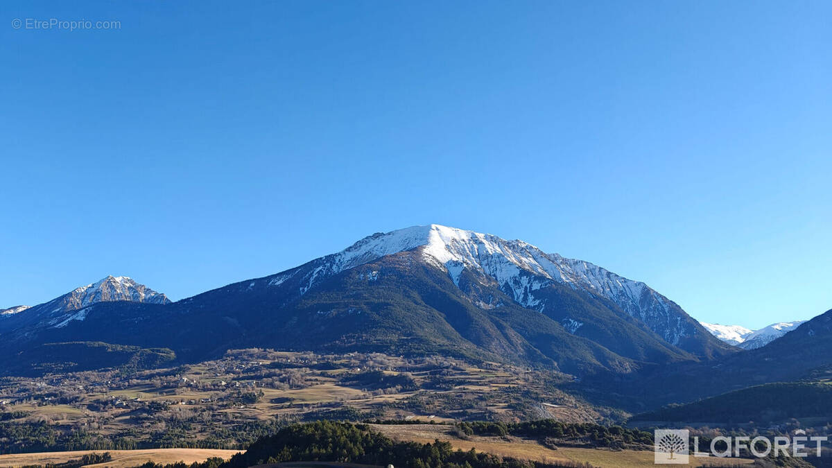 Appartement à EMBRUN