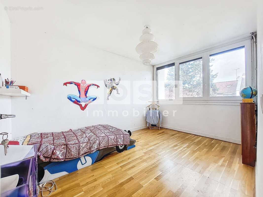 Maison à GENNEVILLIERS