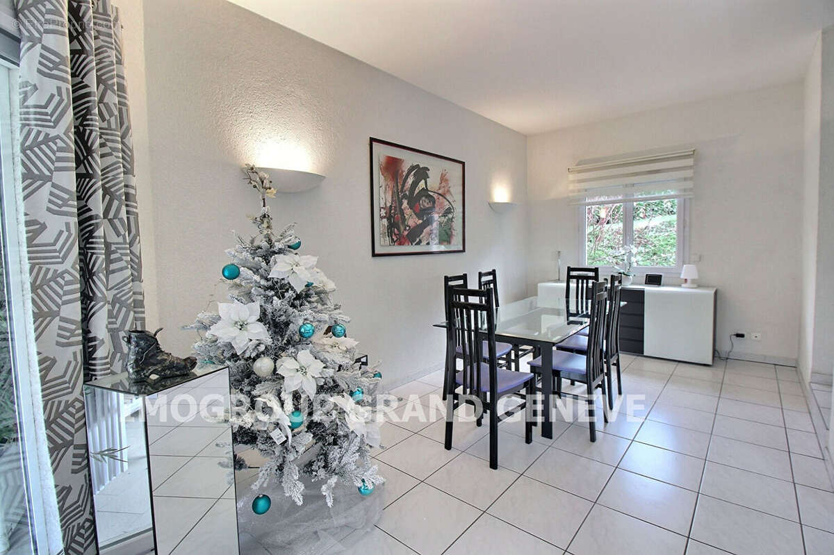 Maison à SAINT-CERGUES