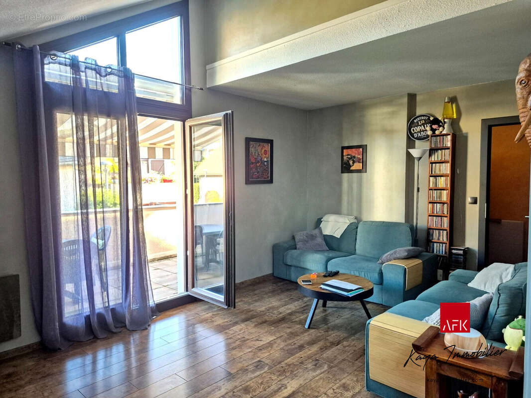 Appartement à AMBILLY