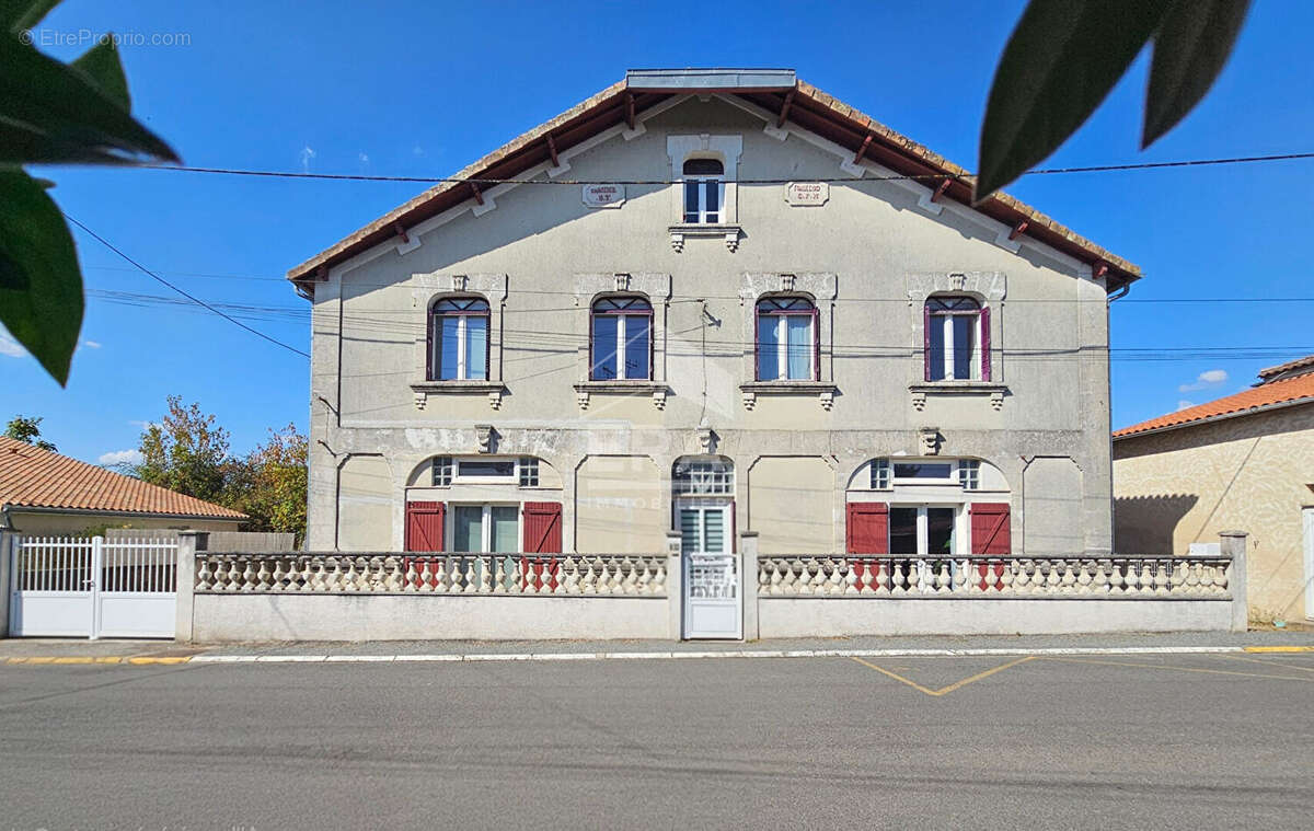 Maison 182m² à sireuil - photo 17