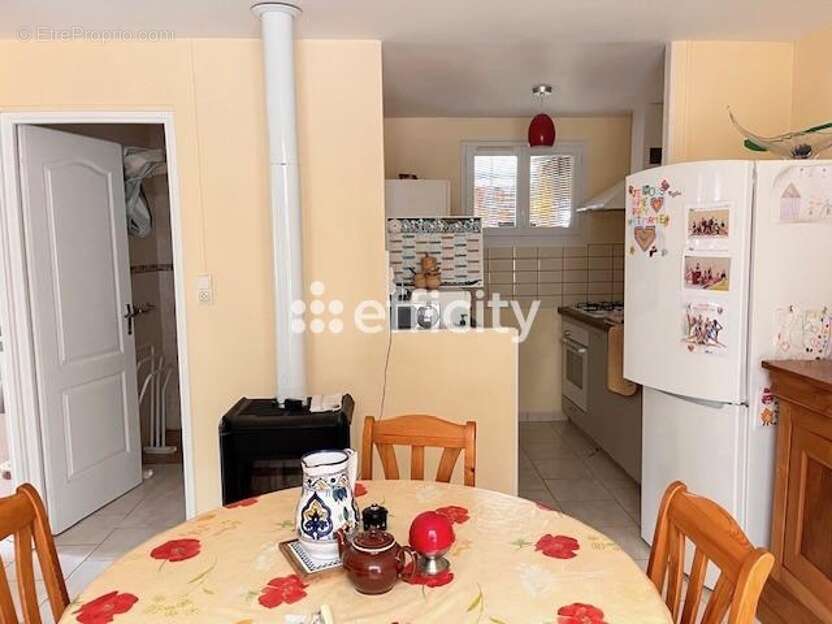 Maison à MESCHERS-SUR-GIRONDE