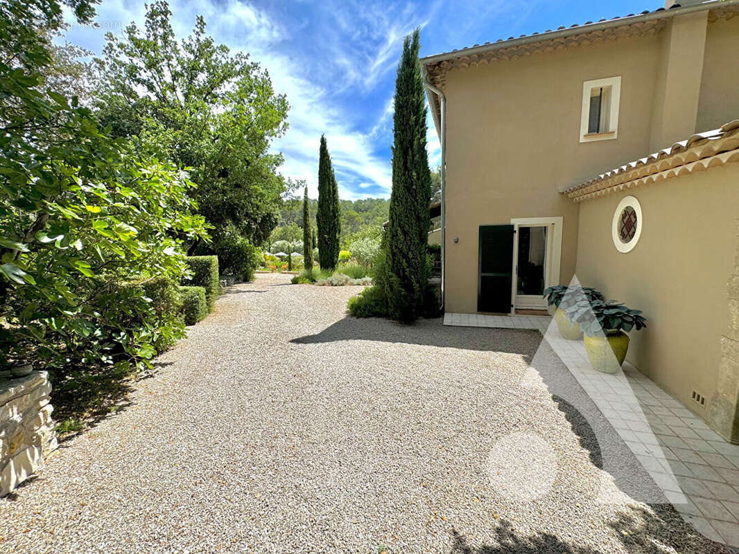 Maison à DRAGUIGNAN