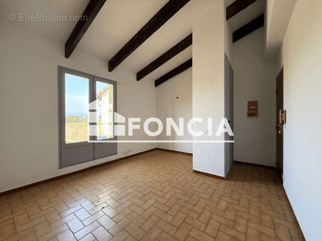 Appartement à COGOLIN
