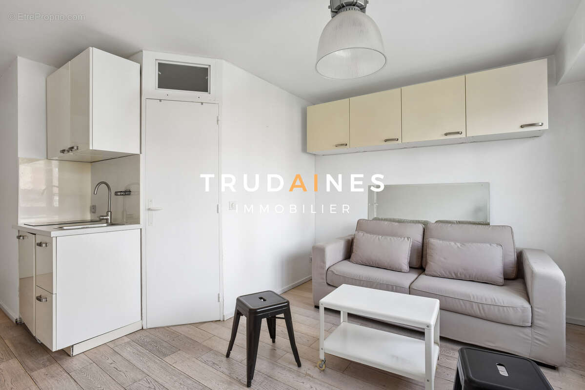 Appartement à PARIS-11E