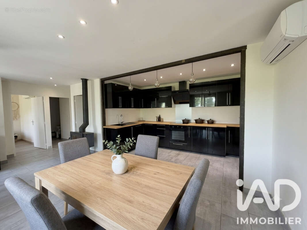 Maison 117 m² à Lorgues  - photo 3