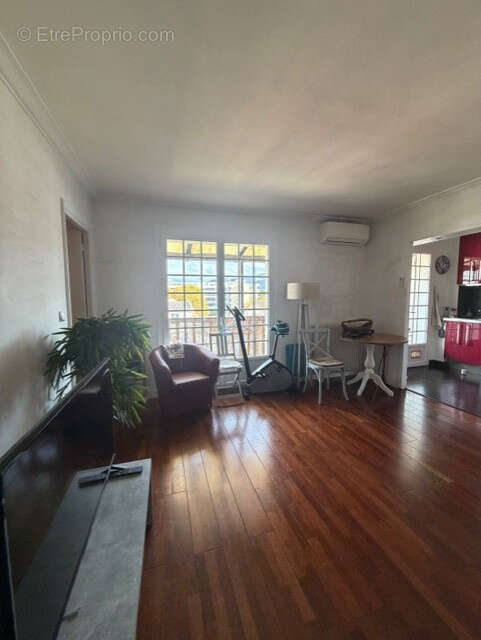 Appartement à MARSEILLE-8E