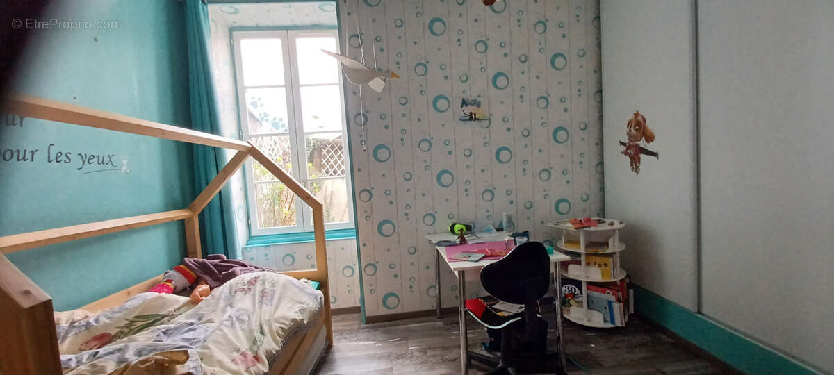 Maison à SAINT-MENOUX