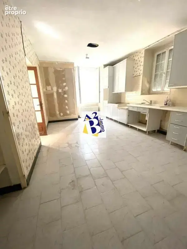Maison de 300 m2 à ANGOULEME en hôtel particulier remarquable - photo 12