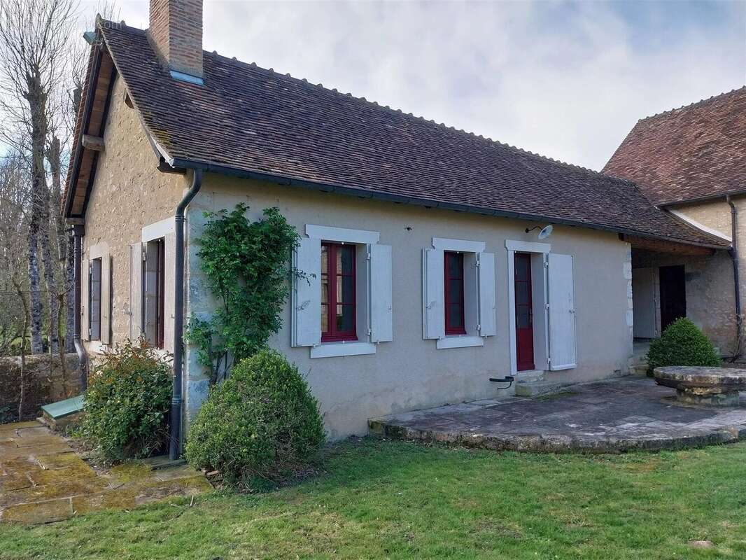 Maison à LA BUSSIERE