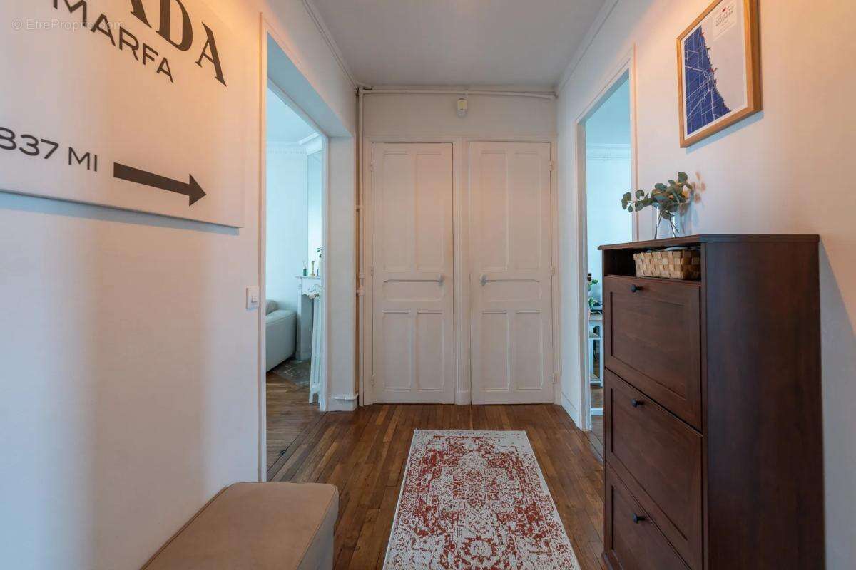Appartement à ASNIERES-SUR-SEINE