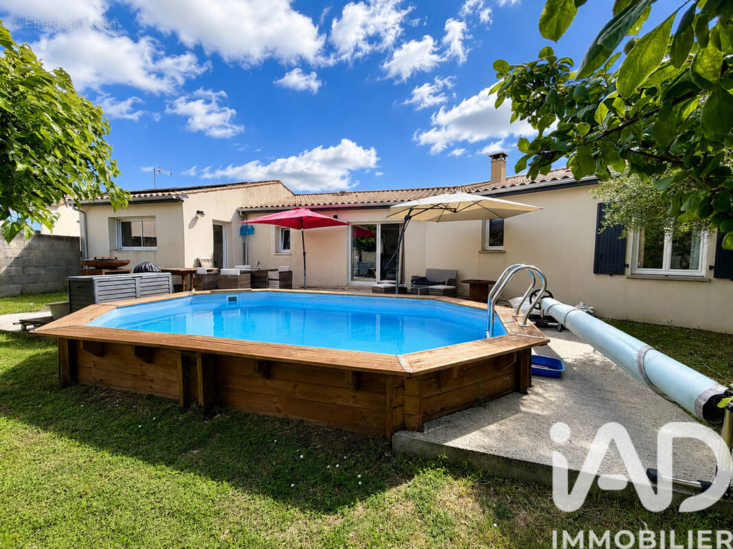 Photo 1 - Maison à SAINT-MEDARD-D'AUNIS