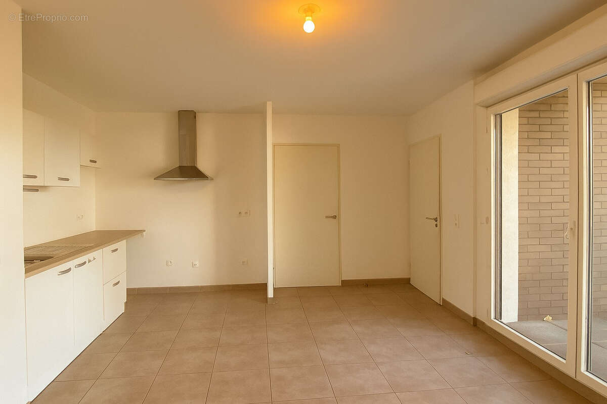 Appartement à SAINT-JEAN-DE-VEDAS