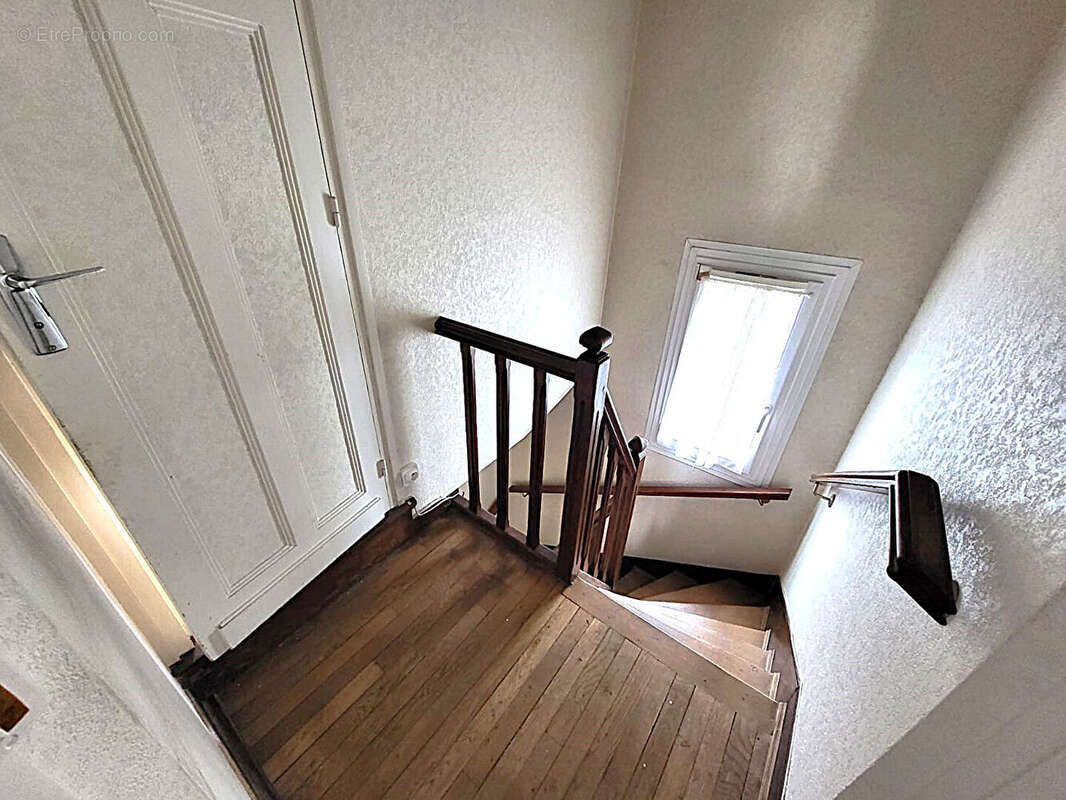 Maison à DEUIL-LA-BARRE