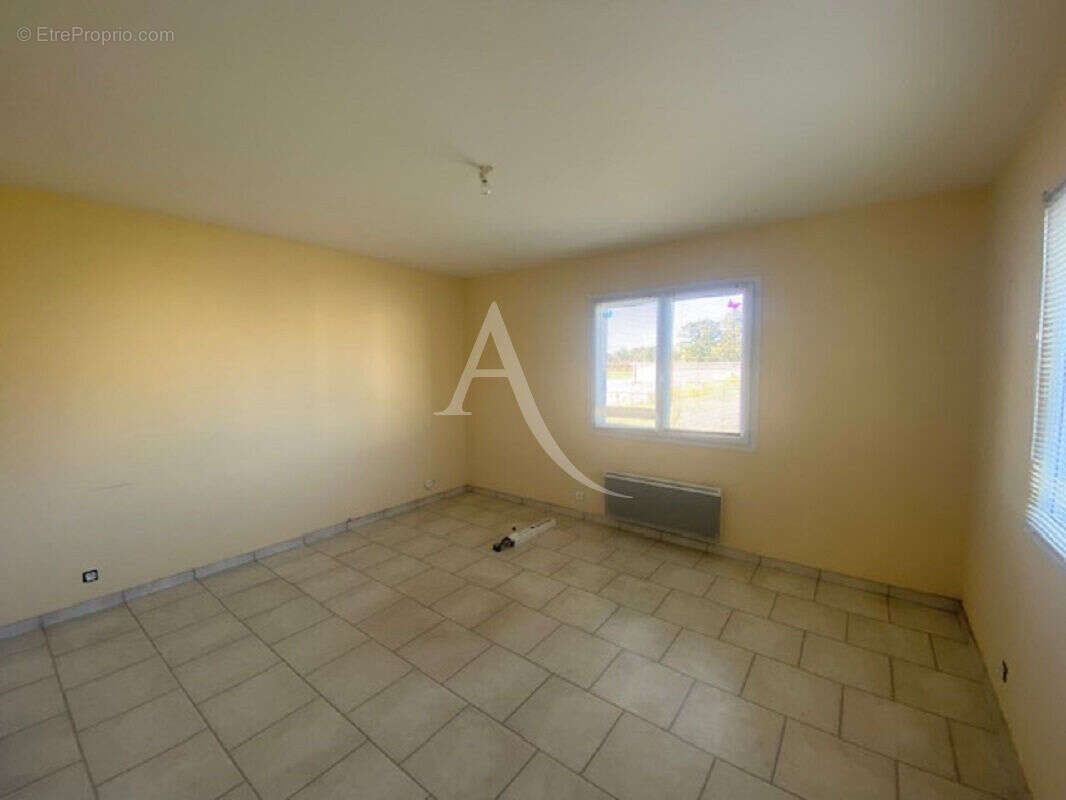 Commerce à SOULLANS