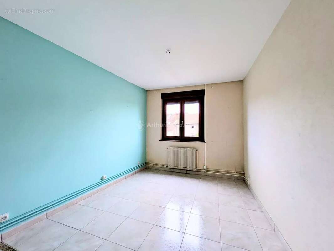 Appartement à NEUFCHATEAU