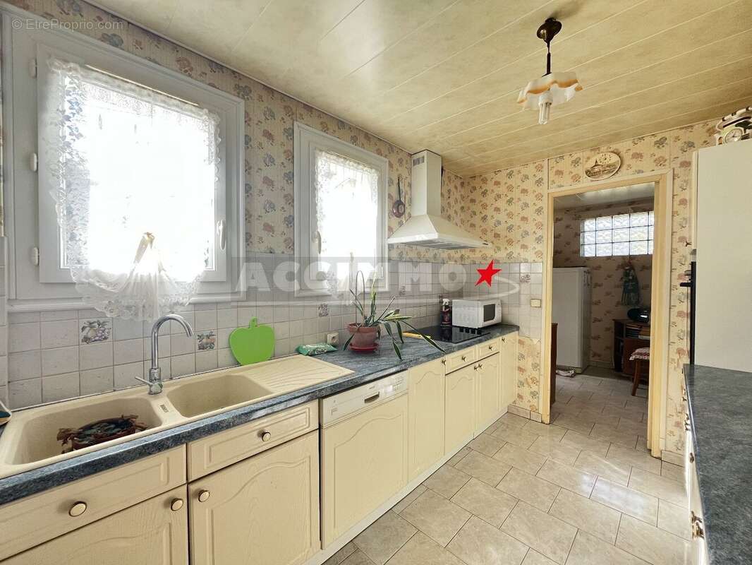 Maison à SAINT-PAUL-CAP-DE-JOUX