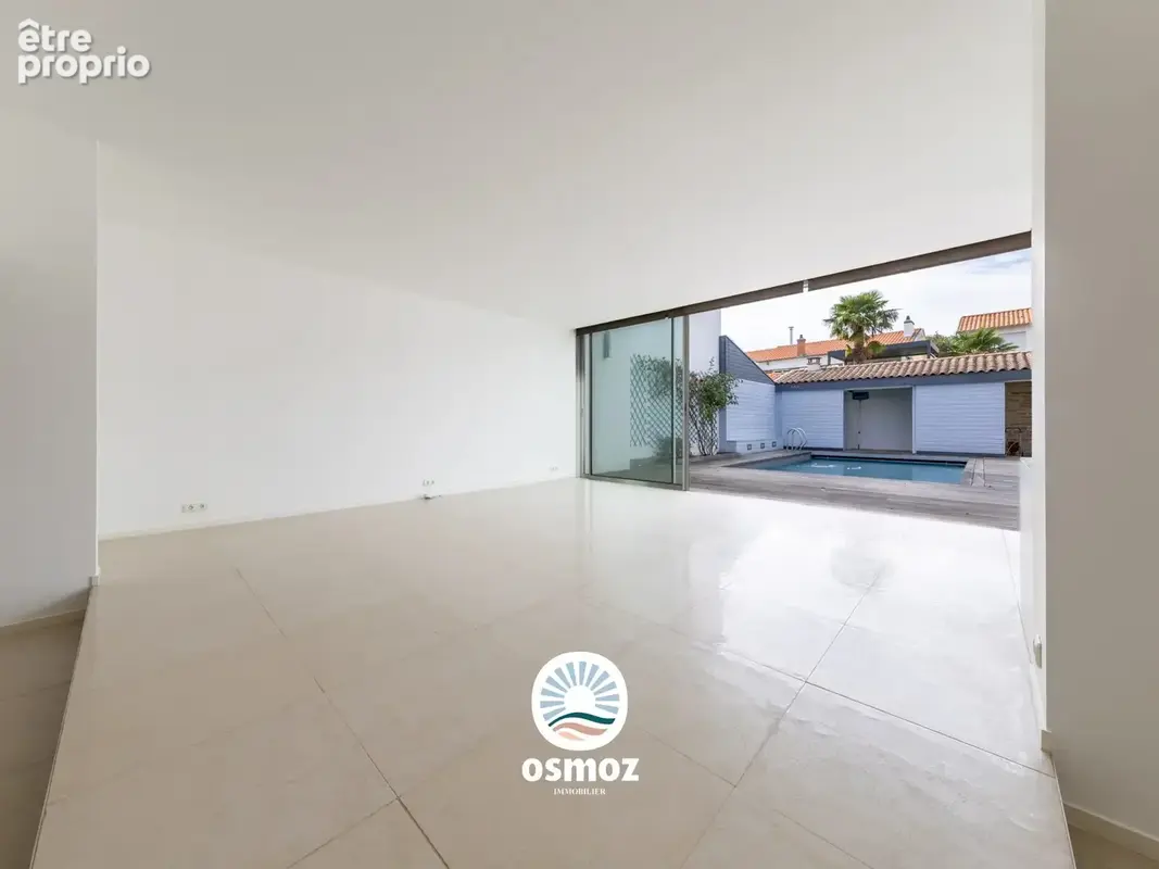 Maison 5 pièces 178 m² à vendre à La Rochelle (17000) - photo 3