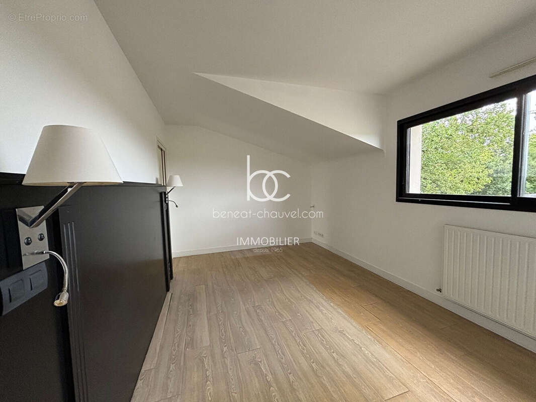 Maison Saint Ave 285.18 m2 - photo 10