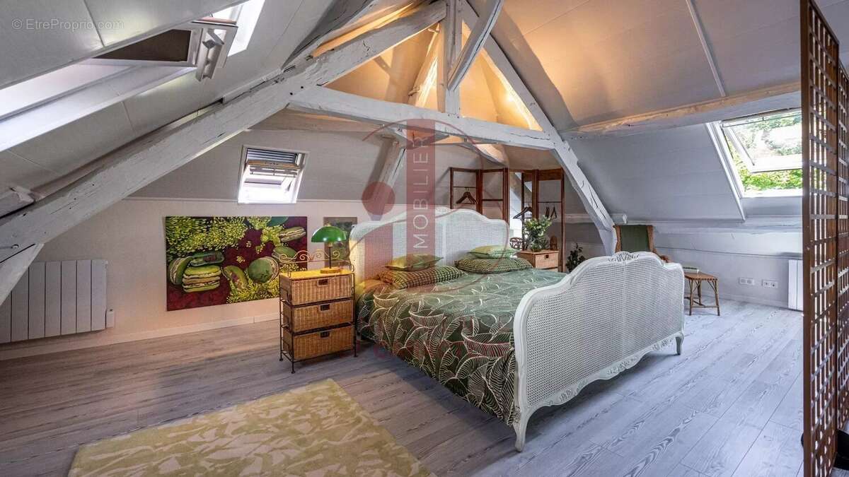 Maison à FONTAINEBLEAU