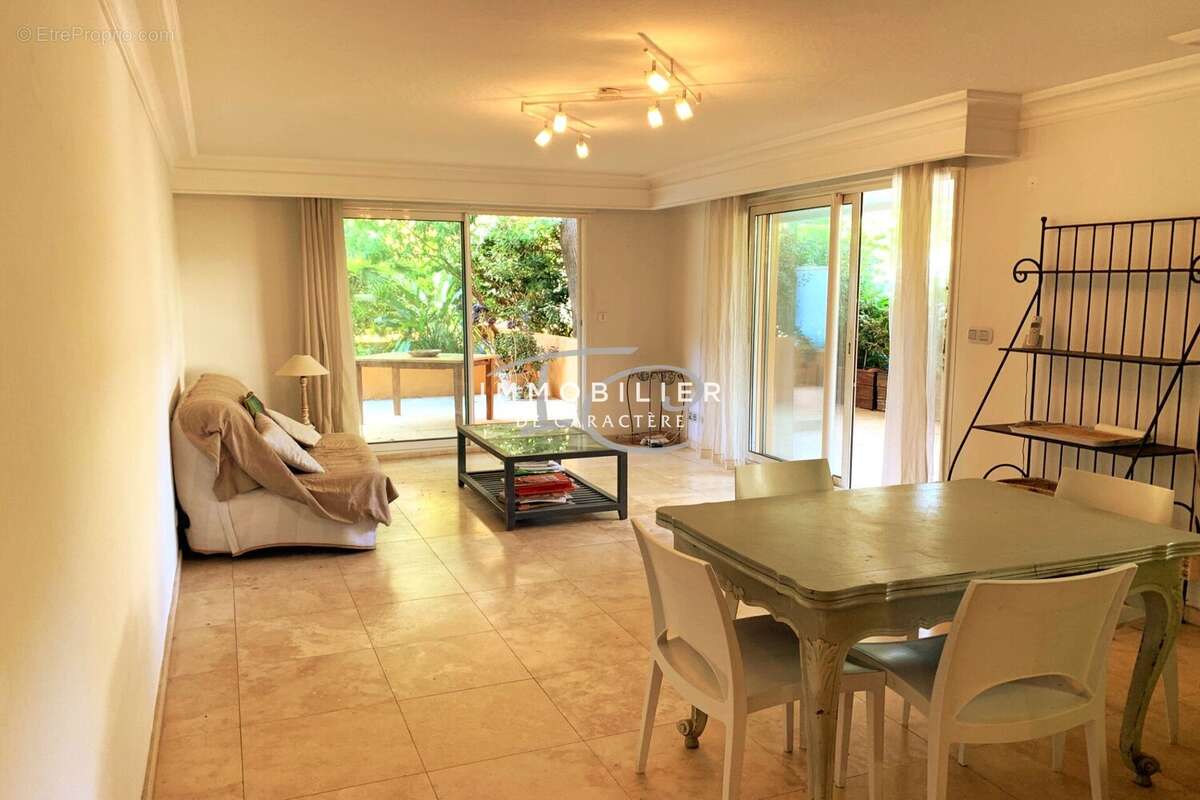 Appartement à CAVALAIRE-SUR-MER