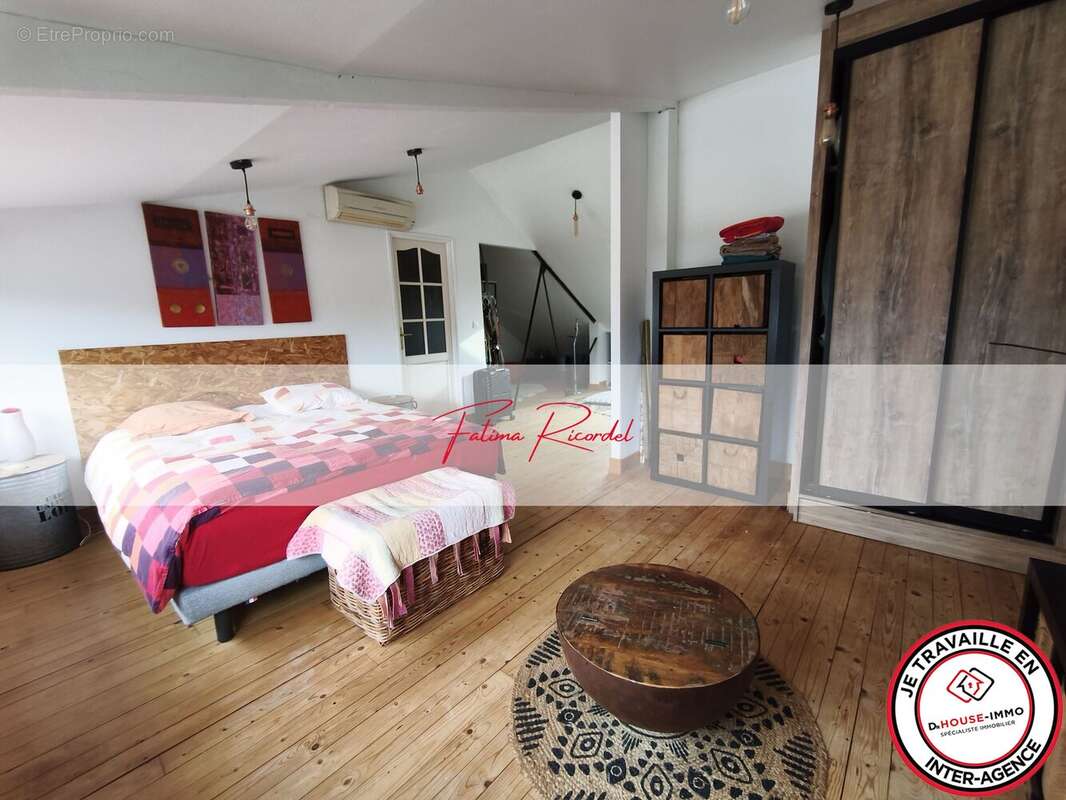 Maison à AMBARES-ET-LAGRAVE