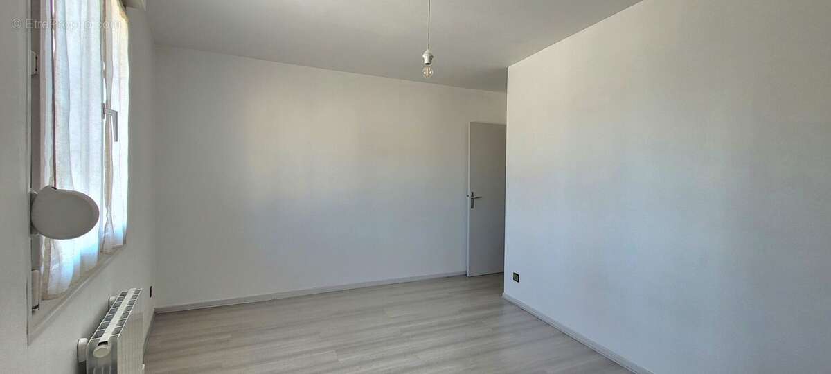 Appartement à ETIVAL-CLAIREFONTAINE